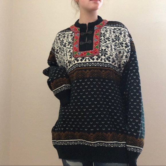 Sweaters - Vintage Handmade Norwegian Design Sweater